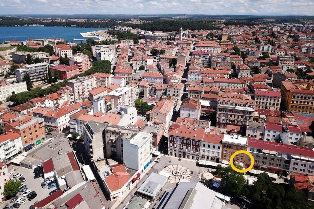 Markaat Apartment Pula Exterior foto